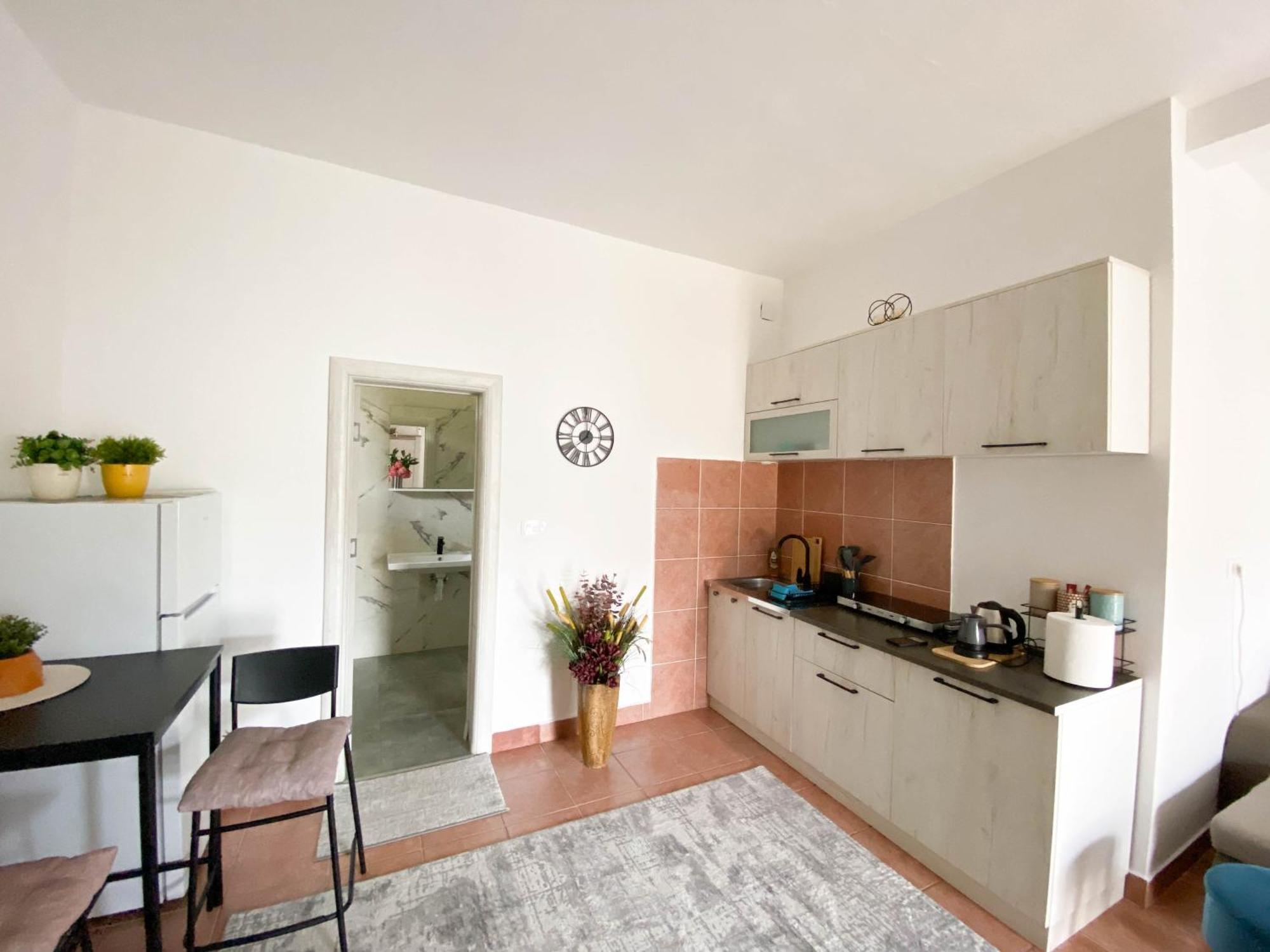 Olive Apartment Podgorica Exterior foto